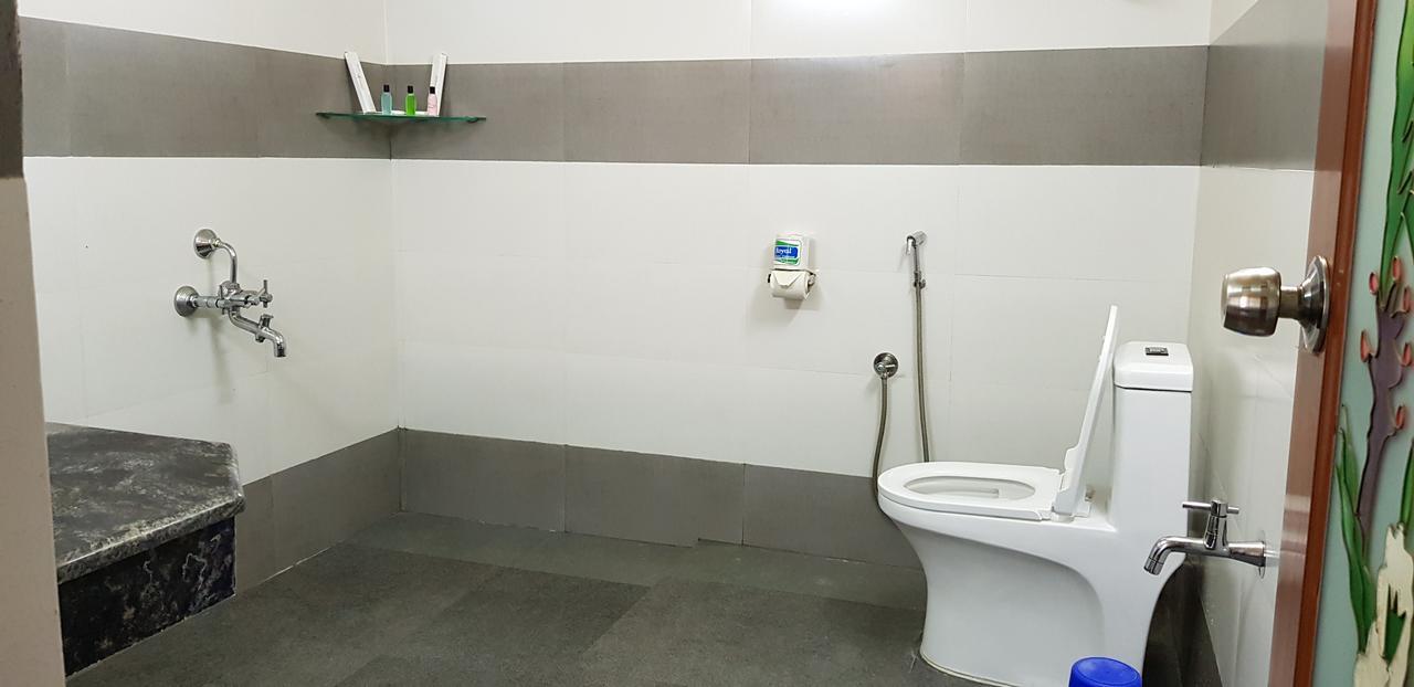 Maadathil Cottages Varkala Zewnętrze zdjęcie
